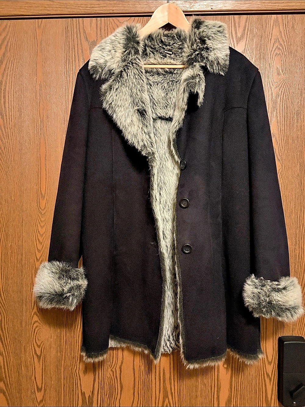 Super cute Y2K fur jacket